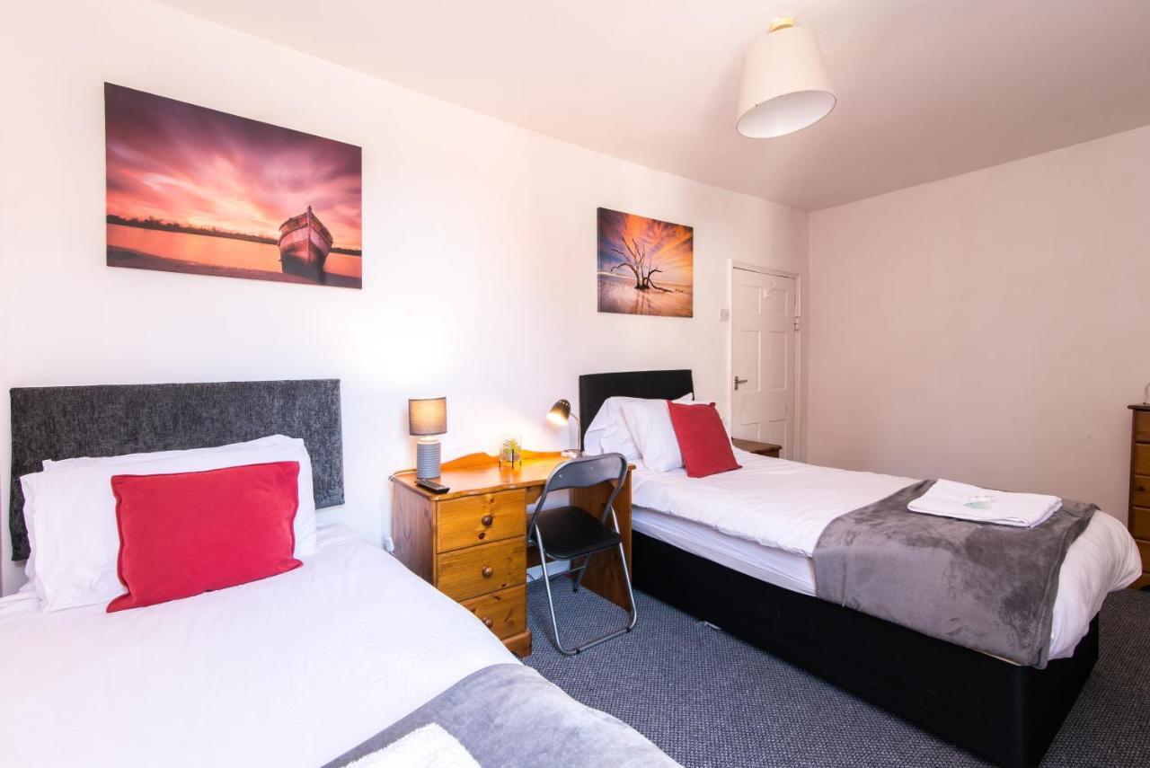 Characterful 2 Bed Apartment - Spacious & Comfy Castle Donington Extérieur photo